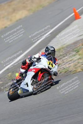 media/Oct-14-2023-TrackXperience (Sat) [[0517685739]]/Level 3/session 4 turn 6/